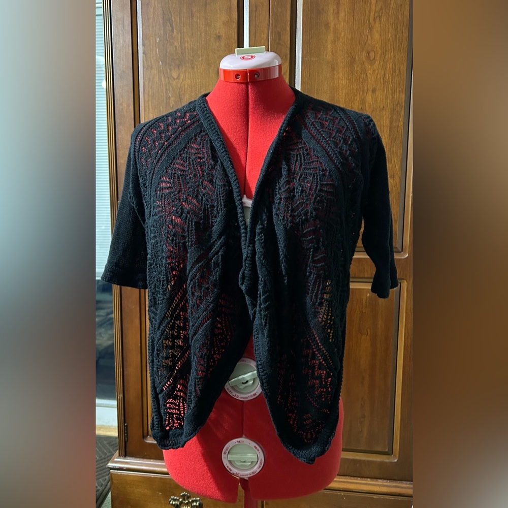 Arizona Jean Company Black Knit Shrug
